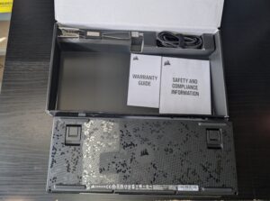 corsair k65 plus wireless, mlx red, qwerty us